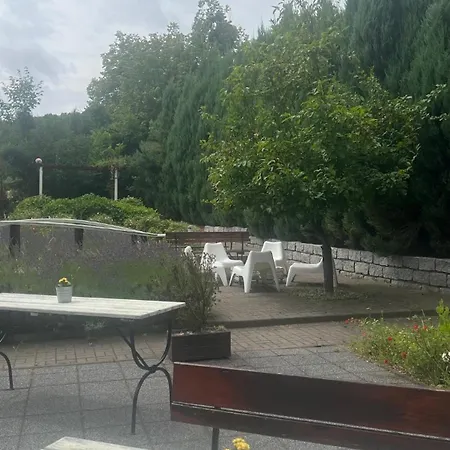 Na Wynajem W Hs Hotel 3*